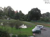 09 : 40