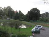 09 : 56