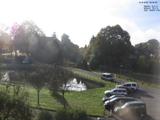 09 : 40