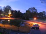 04 : 48