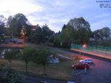 05 : 04
