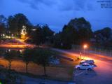 21 : 00