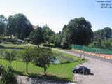 09 : 52