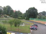 08 : 40