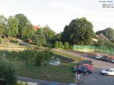 19 : 44
