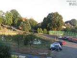 19 : 44