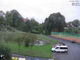 18 : 48