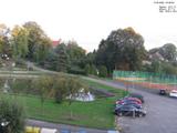 18 : 48