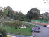 18 : 56