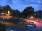 19 : 48