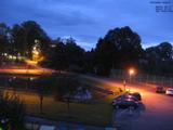 19 : 44