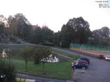 06 : 44
