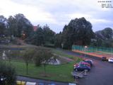 06 : 32