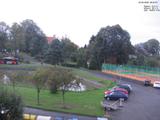 06 : 44