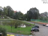 15 : 48