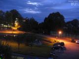 19 : 44