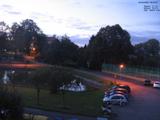 06 : 20