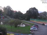 06 : 44