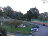18 : 52