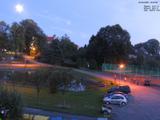 19 : 28