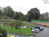 09 : 44