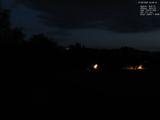 03 : 32