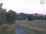 06 : 00