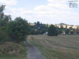 13 : 00
