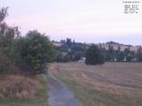 06 : 00