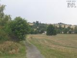 16 : 00