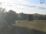 18 : 52