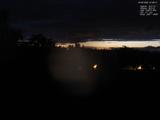 21 : 08
