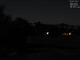 01 : 48