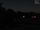 02 : 04