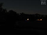 03 : 00