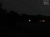 22 : 08