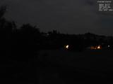 23 : 04