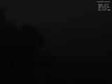 04 : 00