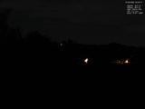 03 : 32
