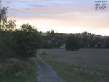 18 : 52