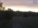 19 : 00