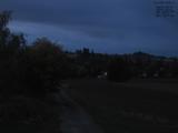 18 : 52