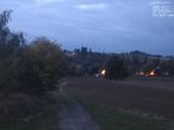 19 : 04