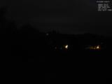 19 : 44