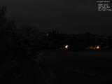 22 : 00