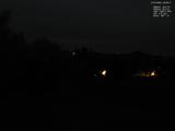 23 : 08