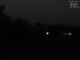 03 : 04
