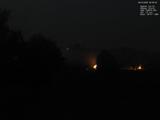 04 : 00