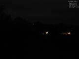 23 : 08