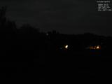 06 : 00